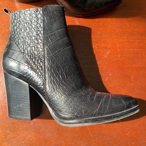 Marc Fisher Alva Bootie Size 7.5